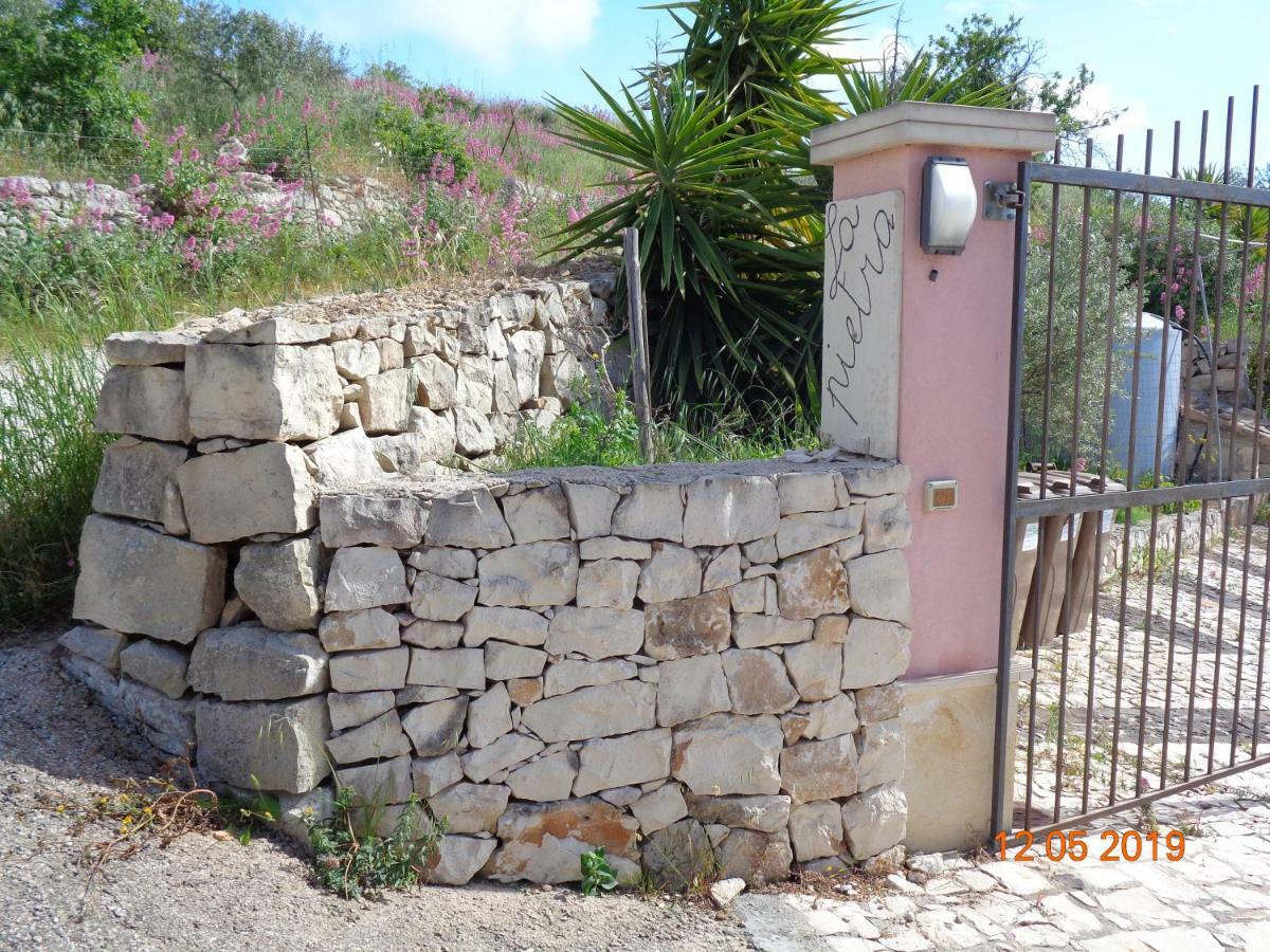 Villa La Pietra à Chiaramonte Gulfi Extérieur photo