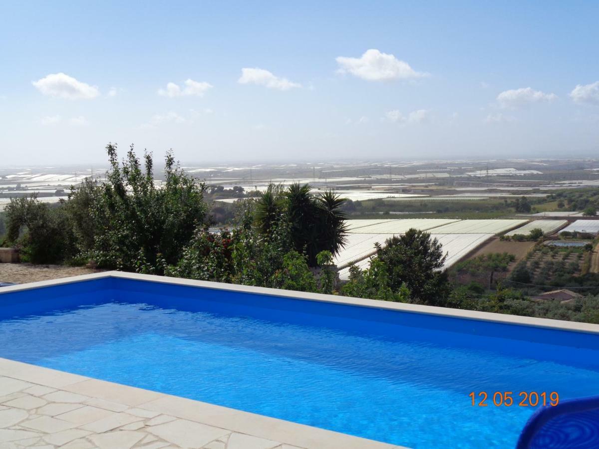 Villa La Pietra à Chiaramonte Gulfi Extérieur photo
